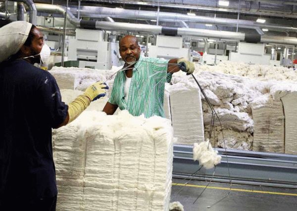 中國(guó)紡織業(yè)轉(zhuǎn)型升級(jí) 從“世界工廠(chǎng)”到“產(chǎn)業(yè)鏈上游”的進(jìn)軍